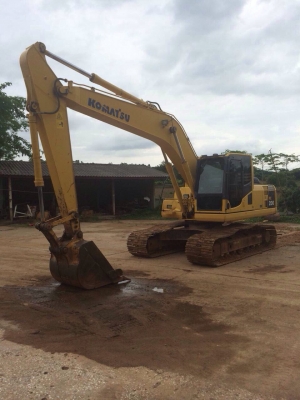 KOMATSU PC200-8 ใช้งาน8250ช.ม เอกสารเล่มทะเบียน