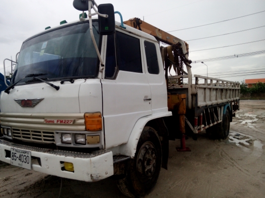 รถ6ล้อ HENO