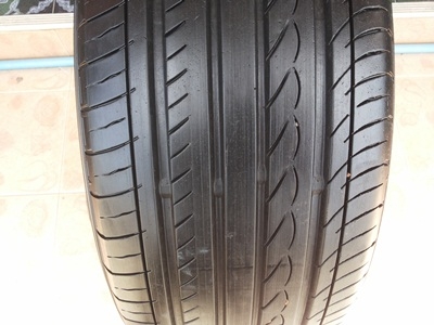 ขายยาง215/55/16 ปี 11/2เส้นปี12/2เส้น YOKOHAMA ADVAN 1 ชุด