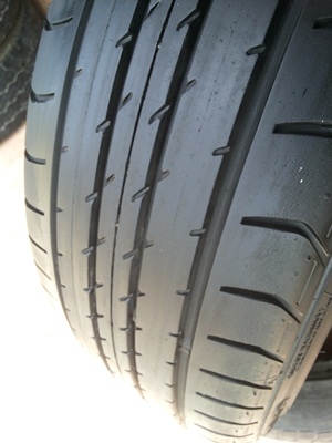 ขายยาง195/45/16 ปี 10 DUNLOP SP 2050 1 ชุด