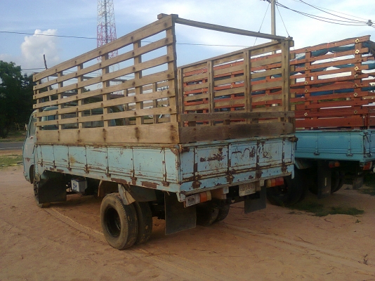 ขายหกล้อ  74 Hp พร้อมใช้งาน ราคาเบาๆ ครับ