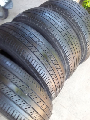 ขายยาง Dunlop LT 37  215/65/16  ปี 11