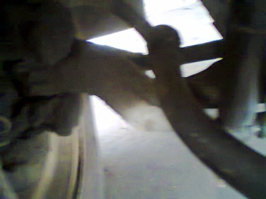 ขายคานหน้า HINO ZUMO 227 ยังอยู่บนรถครับ(ไม่ให้แหนบ) ขาย18,000บาท 0892095791(บอย) เอาแหนบด้วย 25,000บาท