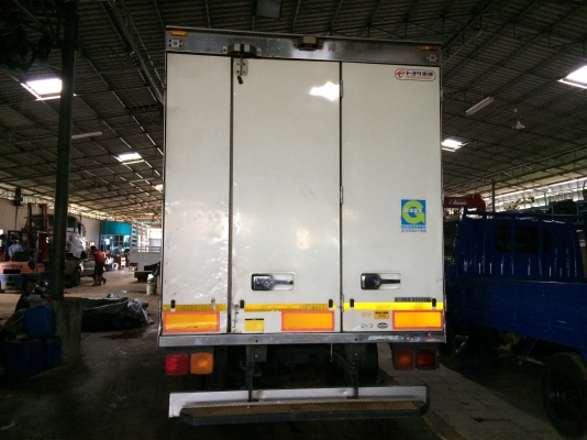 ขายตู้เย็นถอดลงจาก 6 ล้อ มือสองสภาพดีจากญี่ปุ่น