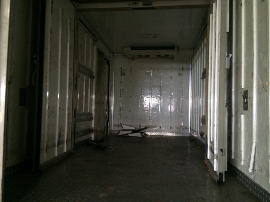 ขายตู้เย็นถอดลงจาก 6 ล้อ มือสองสภาพดีจากญี่ปุ่น