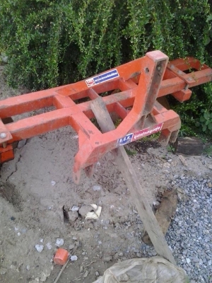 เครีองยกร่อง สำหรับคูโต้าทุกรุ่นครับ