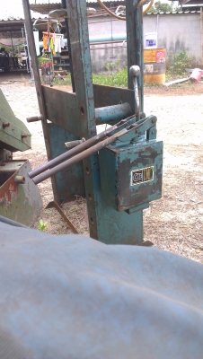 Sell> ขายแท่นอัดไฮดรอลิค 30 Tons TMC ใช้งานได้ทันทีครับ กำแพงแสน นครปฐมครับ