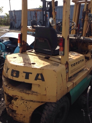 ขาย รถโฟล์คลิฟ Toyota 1.8 ตัน สภาพดีจริงคุ้มจริง 120,000