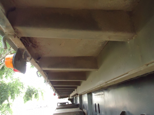 ขายด่วนหางลาก3เพลาแท้ดรั้มกะบะสามมิตรลอนเฉียงยาว9เมตร