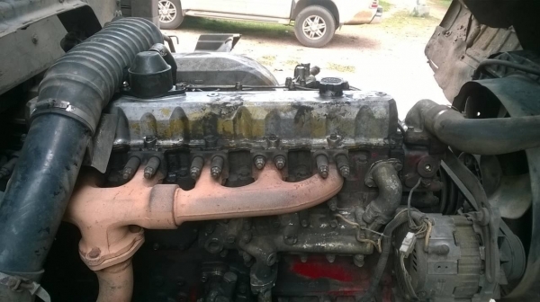 ขาย 10 ล้อเพลาเดียว HINO FL3H คัสซีสวยจัดตลอดเส้น เครื่องเดิม HO7D 195 HP เกียร์เดิม ยางเต็ม หัวเก๋งบางไม่มีผุ ทะเบียนเต็มพร้อมโอนครับ ขาย 10 ล้อเพลาเดียว HINO FL3H คัสซีสวยจัดตลอดเส้น เครื่องเดิม HO7D 195 HP เกียร์เดิม ยางเต็ม หัวเก๋งบางไม่มีผุ ทะเบียนเต็มพร้อมโอนครับ