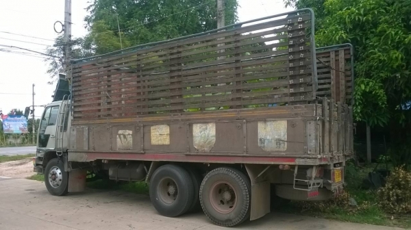 ขาย 10 ล้อเพลาเดียว HINO FL3H คัสซีสวยจัดตลอดเส้น เครื่องเดิม HO7D 195 HP เกียร์เดิม ยางเต็ม หัวเก๋งบางไม่มีผุ ทะเบียนเต็มพร้อมโอนครับ ขาย 10 ล้อเพลาเดียว HINO FL3H คัสซีสวยจัดตลอดเส้น เครื่องเดิม HO7D 195 HP เกียร์เดิม ยางเต็ม หัวเก๋งบางไม่มีผุ ทะเบียนเต็มพร้อมโอนครับ