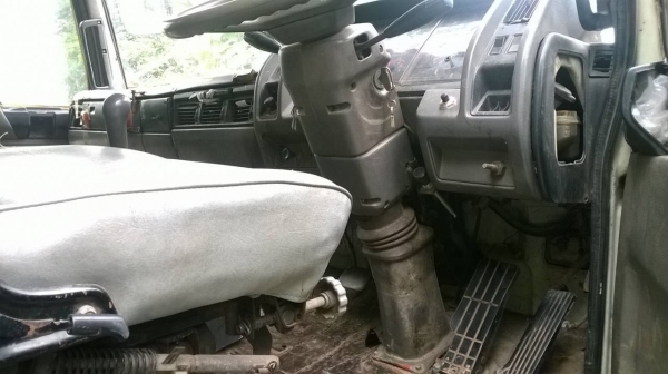 ขาย 10 ล้อเพลาเดียว HINO FL3H คัสซีสวยจัดตลอดเส้น เครื่องเดิม HO7D 195 HP เกียร์เดิม ยางเต็ม หัวเก๋งบางไม่มีผุ ทะเบียนเต็มพร้อมโอนครับ ขาย 10 ล้อเพลาเดียว HINO FL3H คัสซีสวยจัดตลอดเส้น เครื่องเดิม HO7D 195 HP เกียร์เดิม ยางเต็ม หัวเก๋งบางไม่มีผุ ทะเบียนเต็มพร้อมโอนครับ