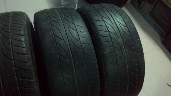 ดันล็อป lm703 ปี11 สภาพพอใช้ได้