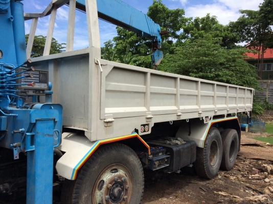 ฮีโน่เปอเฟีย12ล้อดั้มติดเครน5ตันรถสวยพร้อมใช้ครับ