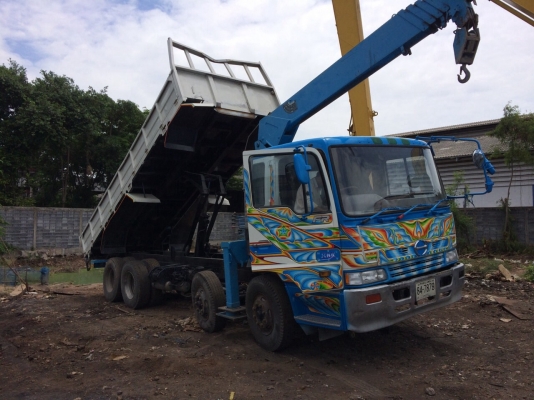 ฮีโน่เปอเฟีย12ล้อดั้มติดเครน5ตันรถสวยพร้อมใช้ครับ