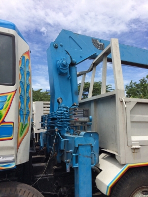 ฮีโน่เปอเฟีย12ล้อดั้มติดเครน5ตันรถสวยพร้อมใช้ครับ