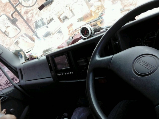 ISUZU FRR มือหนึ่งออกห้าง  ขายสด 980,000 บาทค่ะ