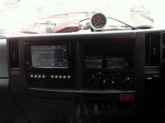 ISUZU FRR มือหนึ่งออกห้าง  ขายสด 980,000 บาทค่ะ