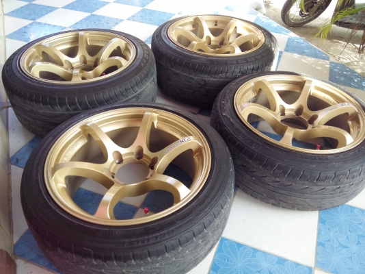advan sport RG-S 18 6รู139 หน้า8.5 หลัง9.5 พร้อมยางหน้า225-45-18หลัง245-45-18ปี12