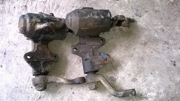 ขายเหมากระปุกพวงมาลัยแบบธรรมดา2ตัว ขายเหมากระปุกพวงมาลัยแบบธรรมดา2ตัว