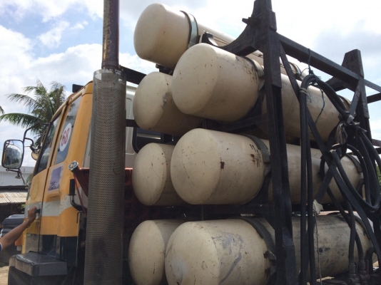 อีซูซุติดแก๊สเครื่อง320ราคาต่อรองได้ครับ