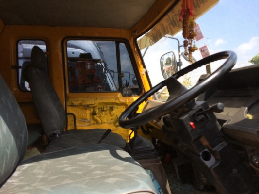 อีซูซุติดแก๊สเครื่อง320ราคาต่อรองได้ครับ