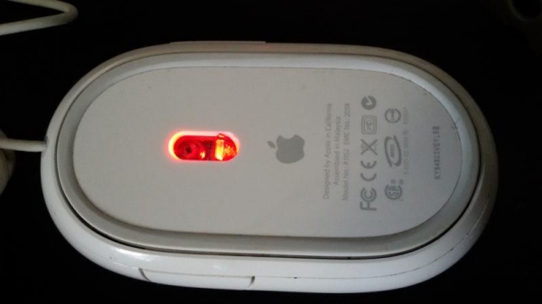 ขาย Apple Magic Mouse มือ2 ใช้งานได้ปกติ สภาสวยมาก 95 เปอร์เซ็นต์ ราคาตัวละ 800 บาทพร้อมส่งทั่วไทย ขาย Apple Magic Mouse มือ2 ใช้งานได้ปกติ สภาสวยมาก 95 เปอร์เซ็นต์ ราคาตัวละ 800 บาทพร้อมส่งทั่วไทย