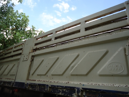 ขายด่วนหาง3เพลาแท้ดรั้มกะบะสามมิตรลอนเฉียงยาว9เมตรปี50 ขายด่วนหาง3เพลาแท้ดรั้มกะบะสามมิตรลอนเฉียงยาว9เมตรปี50