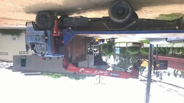 6ล้อพื้นเรียบNPR115แรง เกียร์สั้น..ติดเครนUNIC3ตัน รถห้างแท้ เดิมๆเล่มพร้อม.. 6ล้อพื้นเรียบNPR115แรง เกียร์สั้น..ติดเครนUNIC3ตัน รถห้างแท้ เดิมๆเล่มพร้อม..