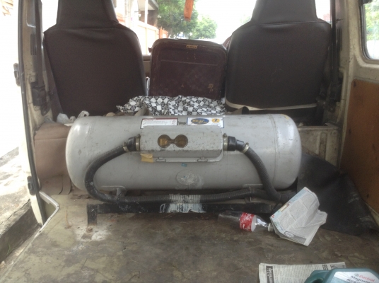 ขาย นิสสัน เออแวน รถตู้ เอนกประสงค์ ติดแก็สแล้ว