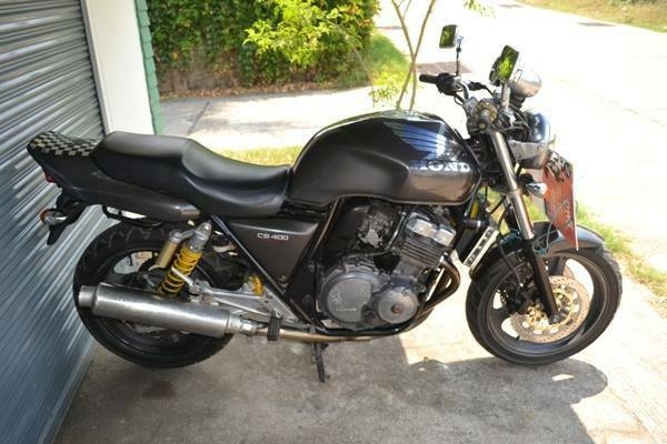 ขายcb400สภาพพร้อมขับปี93