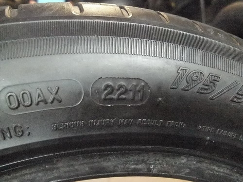 ยาง michelin 195/55/15 ปี11 สภาพสวยๆ ดอกหนา