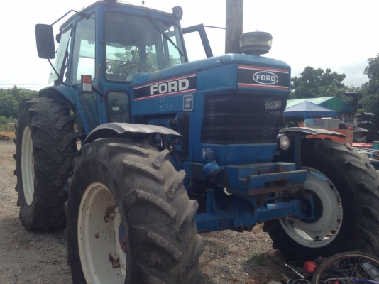 ขายรถไถ Ford 7910 นำเข้า