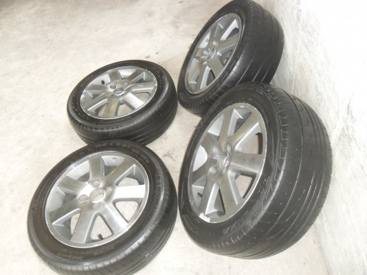 ล้อแม็ก 15นิ้ว 4รู100 พร้อมยาง ปี11 สวยๆ 4 ล้อ ราคา 4300 บาท