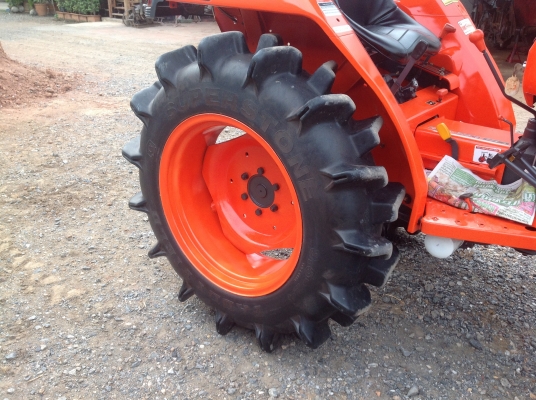 ปัญญาแทรคเตอร์มาแล้ว...จัดมาให้ครับ คูโบต้า L3408ใบมีด โรตาลี่โชคชัย 160 เล่มทะเบียนพร้อม พร้อมส่งทั่วไทย