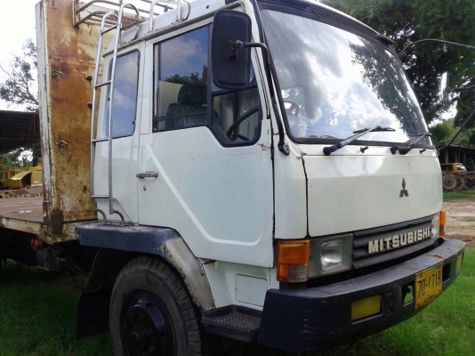 ขายรถบรรทุกหกล้อพื้นเรียบ MITSUBISHI เครื่อง 6D14 - 195 แรง ทะเบียนแจ้งจอด
