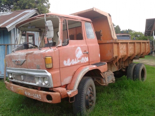 ขายรถบรรทุกหกล้อดัมพ์ KR300 เครื่องเดิม 145 แรง ทะเบียนแจ้งจอด