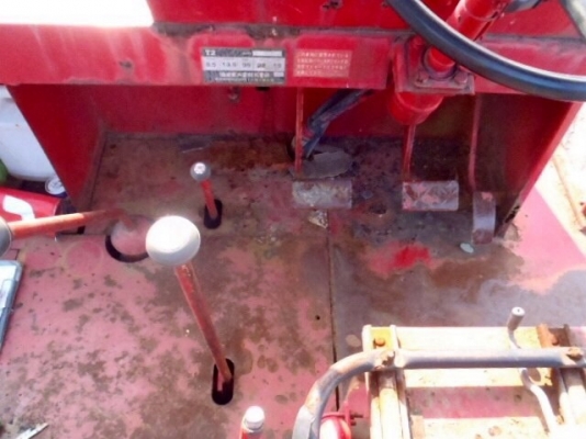 รถบด 7 ล้อยาง SAKAI T2 (สนใจ โทรสอบถาม)