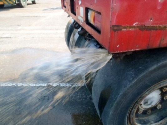 รถบด 7 ล้อยาง SAKAI T2 (สนใจ โทรสอบถาม)