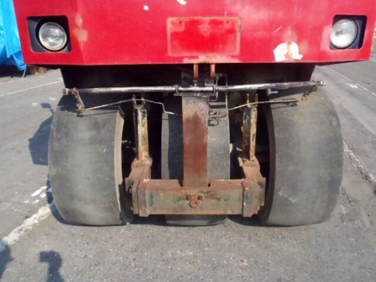 รถบด 7 ล้อยาง SAKAI T2 (สนใจ โทรสอบถาม)