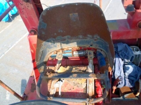 รถบด 7 ล้อยาง SAKAI T2 (สนใจ โทรสอบถาม)