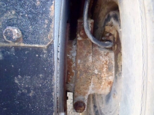 รถบด 7 ล้อยาง SAKAI T2 (สนใจ โทรสอบถาม)