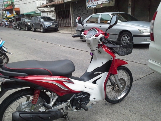 Wave 110 i ปี 56 สตาร์ทมือ สีแดง ขาว รถสวยมาก ชุดสีไม่มีรอย เครื่องเดิม แน่นๆ มีเล่ม เอกสารครบ Wave 110 i ปี 56 สตาร์ทมือ สีแดง ขาว รถสวยมาก ชุดสีไม่มีรอย เครื่องเดิม แน่นๆ มีเล่ม เอกสารครบ