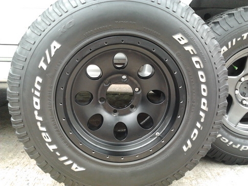 ฝากขาย ล้อ Lenso 9นิ้ว + ยาง BF All 265/75/16 ปี09 ฝากขาย ล้อ Lenso 9นิ้ว + ยาง BF All 265/75/16 ปี09