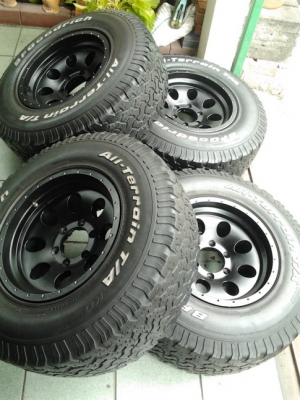 ฝากขาย ล้อ Lenso 9นิ้ว + ยาง BF All 265/75/16 ปี09 ฝากขาย ล้อ Lenso 9นิ้ว + ยาง BF All 265/75/16 ปี09