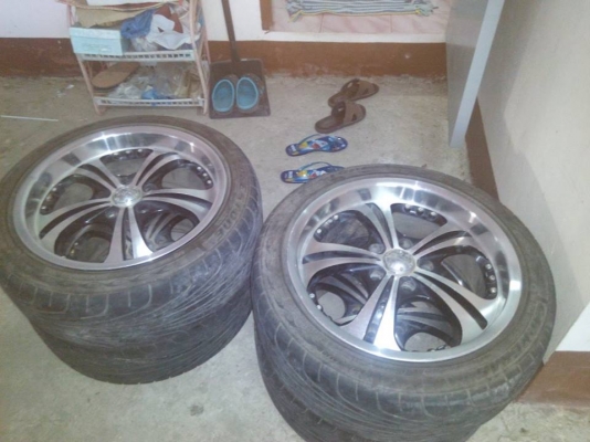 แม็กขอบ 17 พร้อมยาง ถูกของ ไทเกอร์ วีโก้ Toyota Tiger Vigo