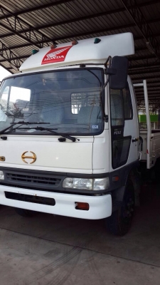 ขายรถบรรทุกหกล้อ FC4JHLA เครื่อง JO5C - 135 แรง ปี 45 ช่วงกระบะยาว 6 เมตร ทะเบียนพร้อม