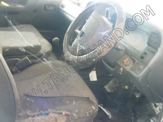 รถตู้ TOYOTA LH113R-RBMNS 11ที่นั่ง รถตู้ TOYOTA LH113R-RBMNS 11ที่นั่ง