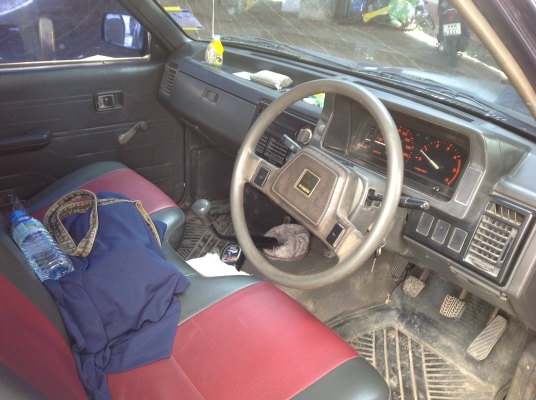 Mazda2500มังกรดำ