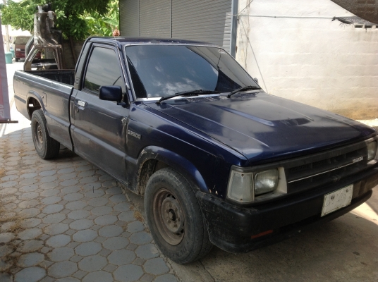 Mazda2500มังกรดำ